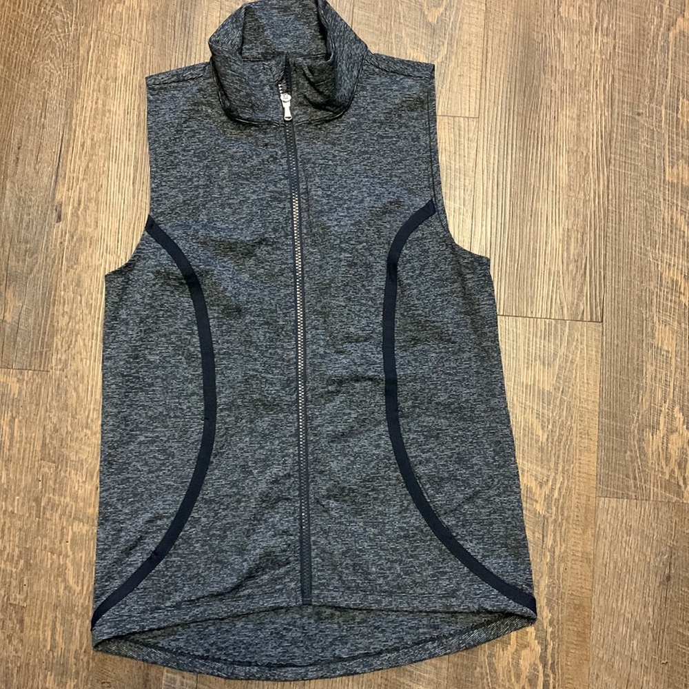 Women’s, Under Armour Vest , full zip, , size small, black/white